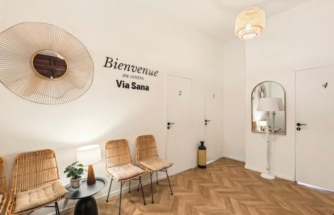 Espace d'accueil du Centre d'Échographie de la Femme OPÉRA à Lyon